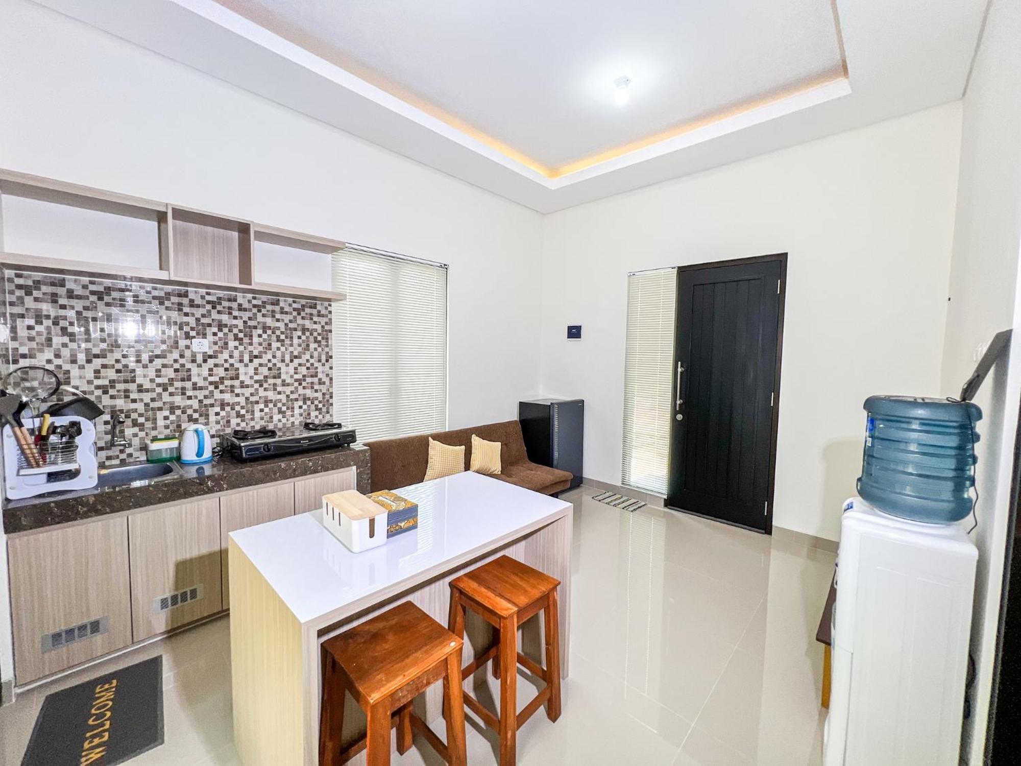 Banguntapan Permai B7 Homestay Jogja Gondowulung 외부 사진